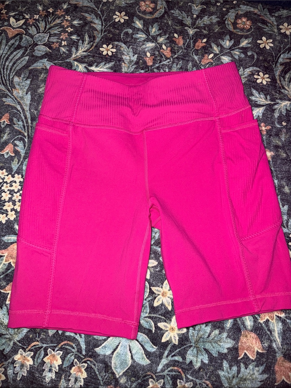 Mondetta Hot Pink High-Rise Bike Shorts with Side Pockets